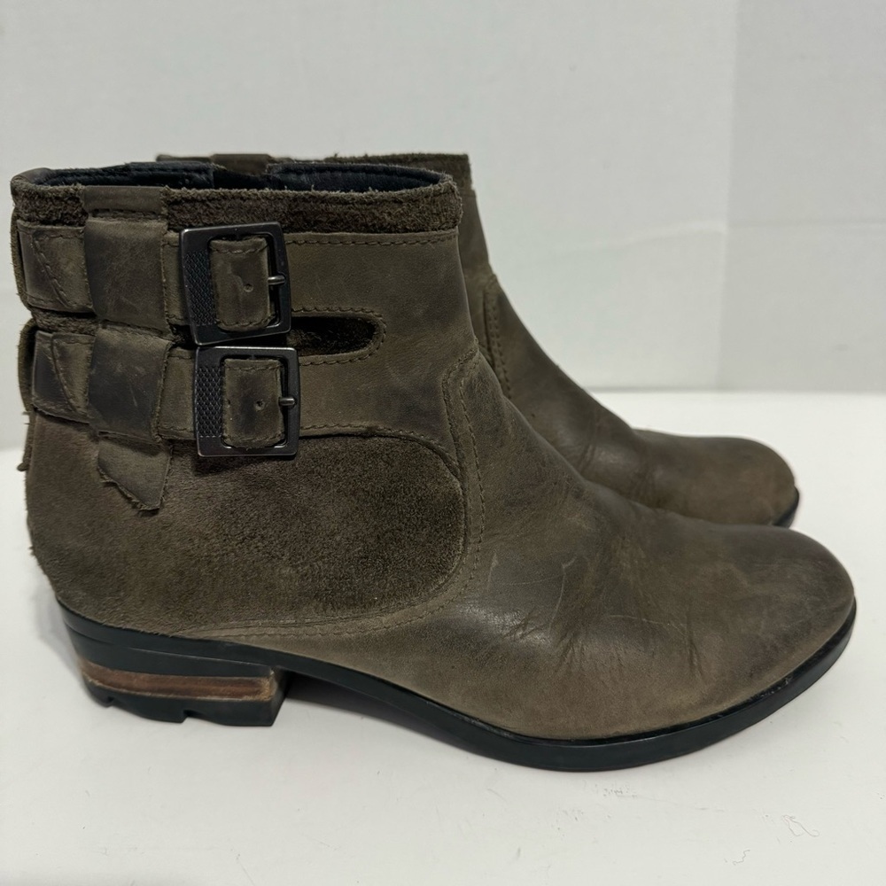 Sorel Women Lolla Ankle Boots Olive Green Brown Buckle Side Zipper